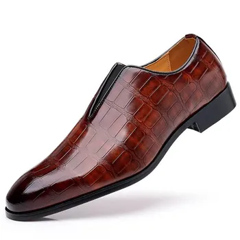 גברים מזדמנים נעלי עור אופנה נוח עסקים זכר הנעל אביב סתיו אור בתוספת גודל נעליים חדש נעלי ספורט
