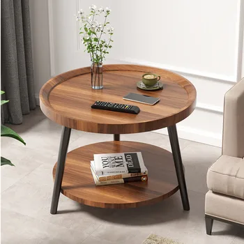ליד המיטה שולחן קטן, שולחן עגול נורדי פשוטה הסלון מרכז שולחן ספה שולחן הקפה בסלון הבית דירה קטנה.